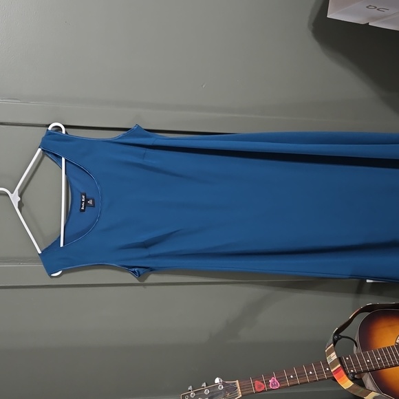 Dana Kay Sleeveless Turquoise Long Dress - Picture 2 of 9